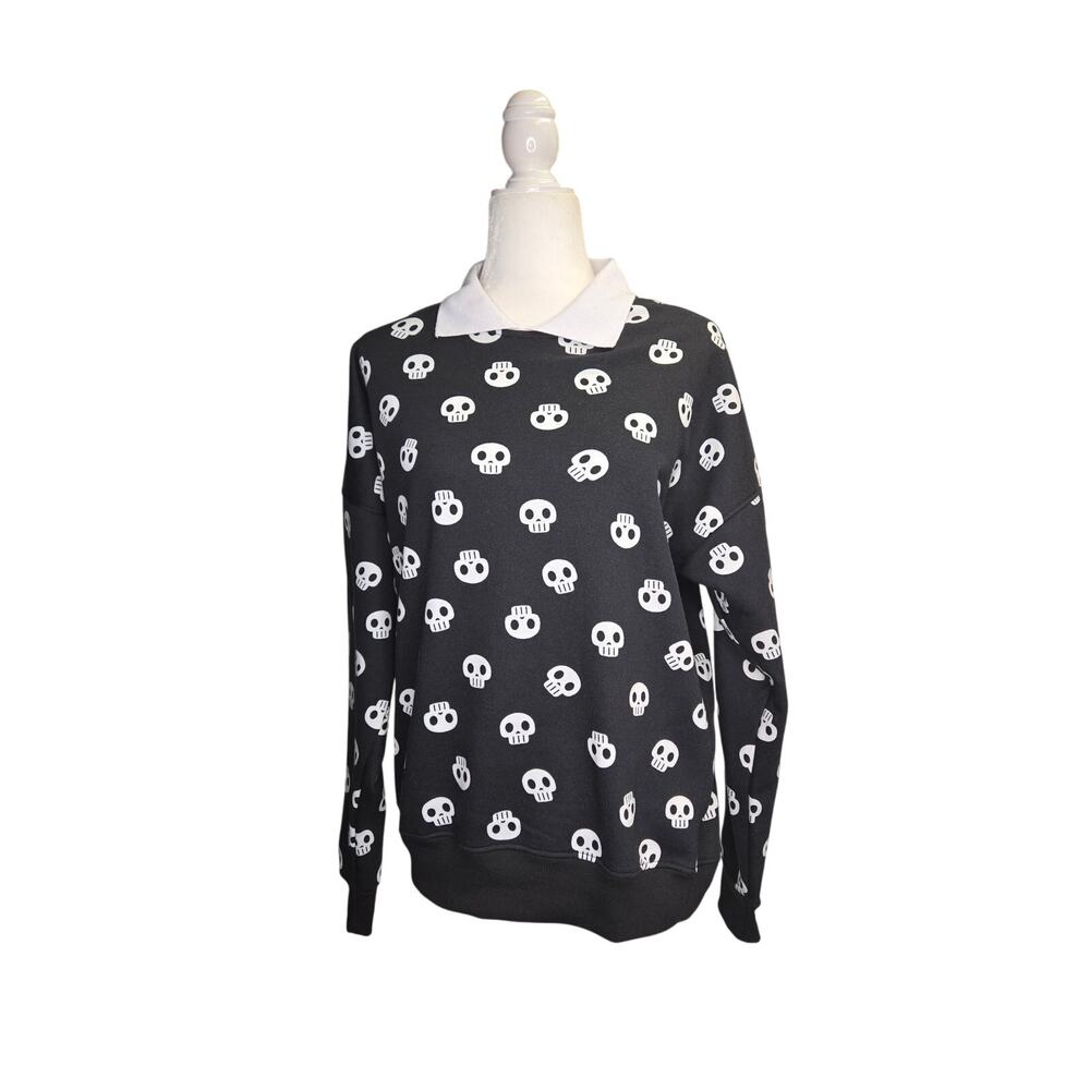 If it were me Skull Black White Callored Sweatshirt Size Small